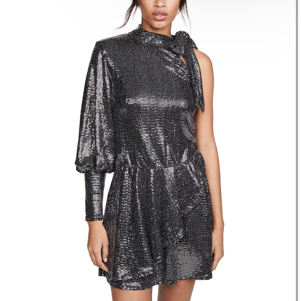 Black Halo sequin mini dress 🪩